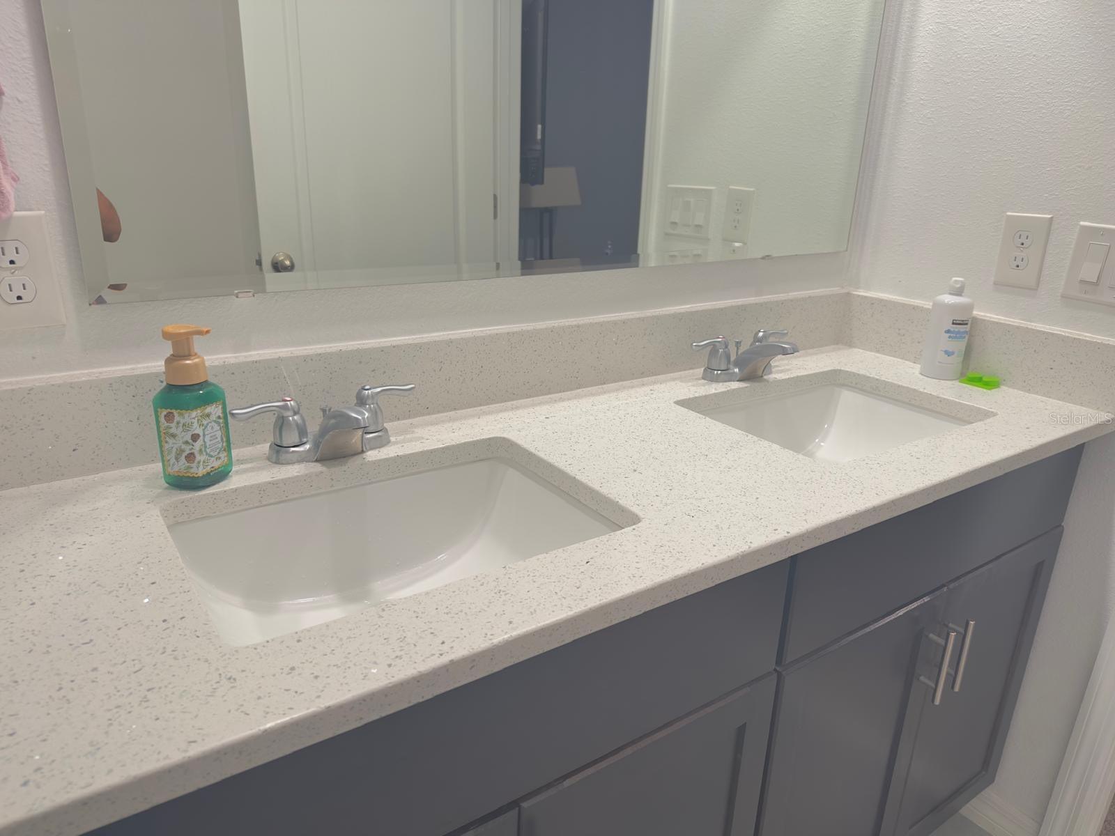 Image 16 of 30 For 1779 Red Canyon Drive