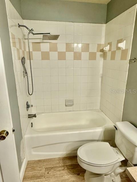 Image 9 of 13 For 6506 Swissco Drive 1316