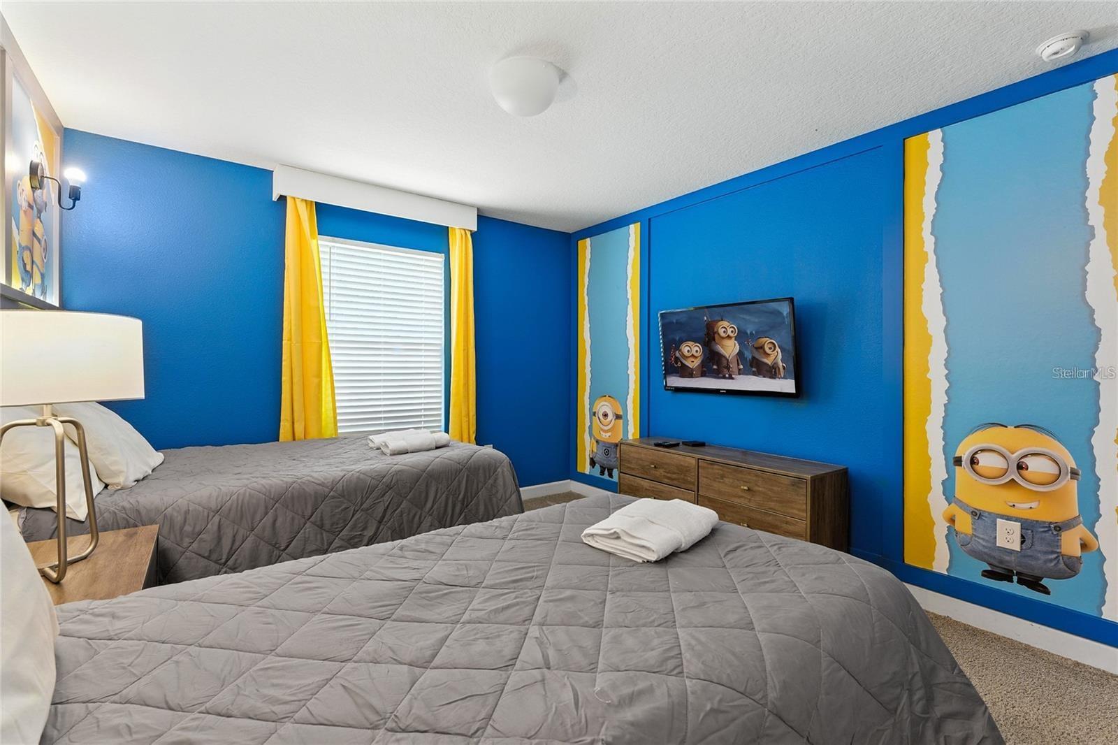 Image 21 of 33 For 5025 Windermere Avenue