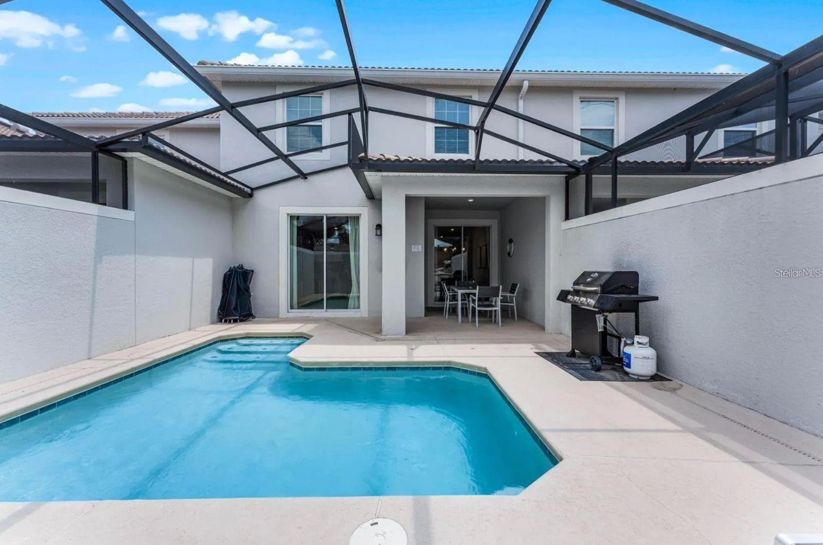 Image 31 of 33 For 5025 Windermere Avenue