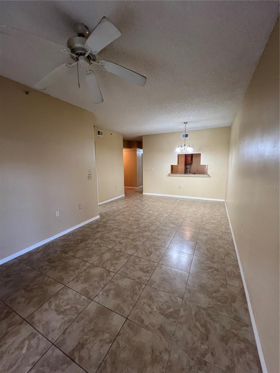Image 4 of 11 For 10855 Windsor Walk Drive 5109