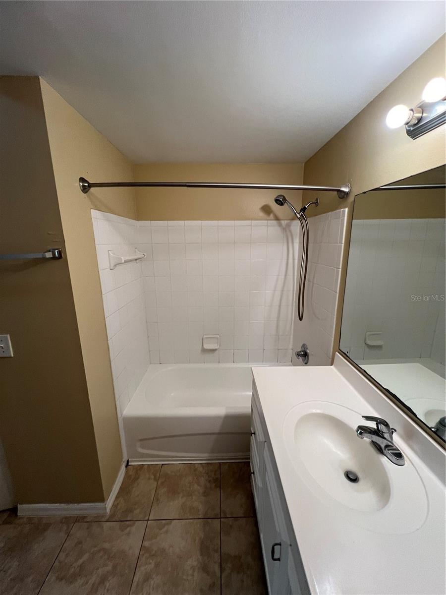 Image 7 of 11 For 10855 Windsor Walk Drive 5109