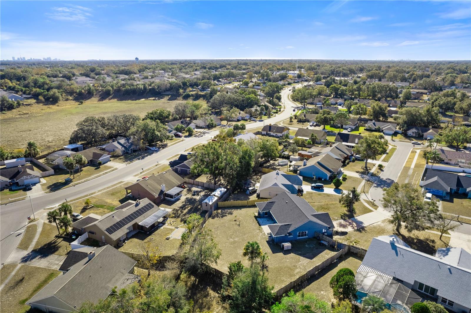 Image 17 of 21 For 2737 Foxwood Court