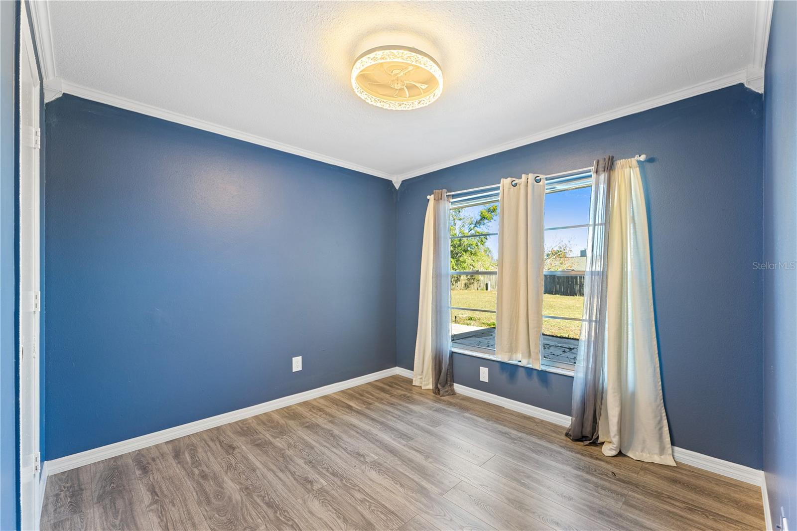 Image 5 of 21 For 2737 Foxwood Court