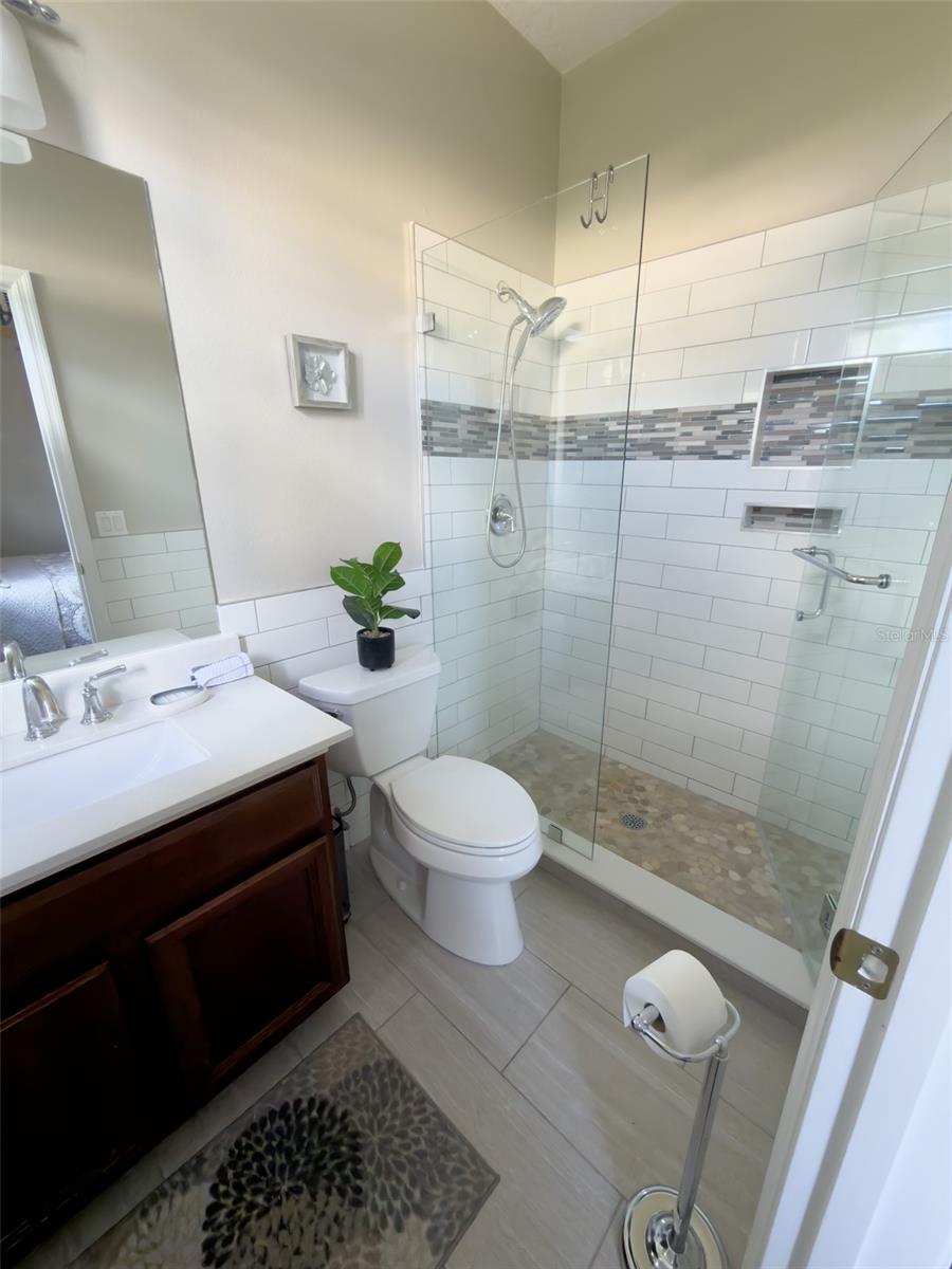 Image 30 of 42 For 7637 Saint Stephens Court