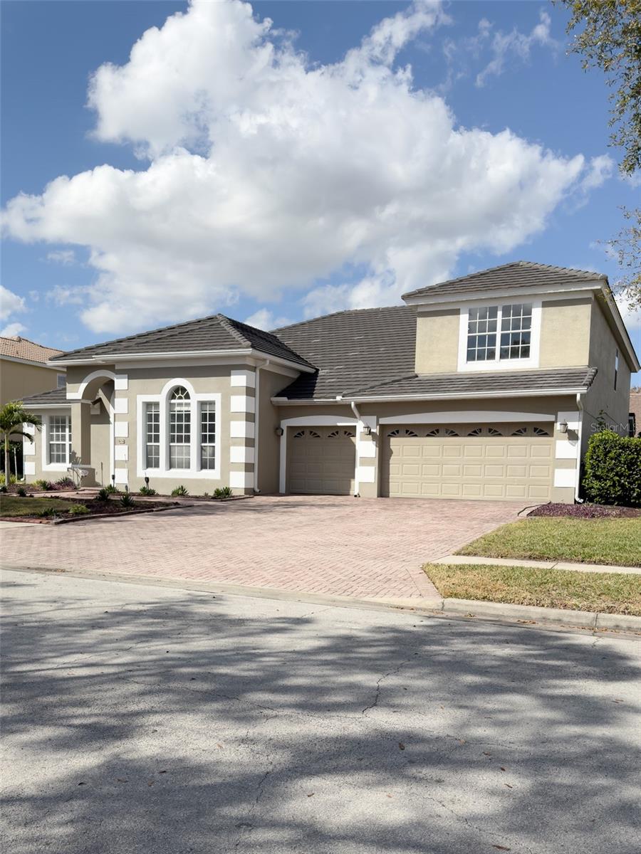 Image 4 of 42 For 7637 Saint Stephens Court