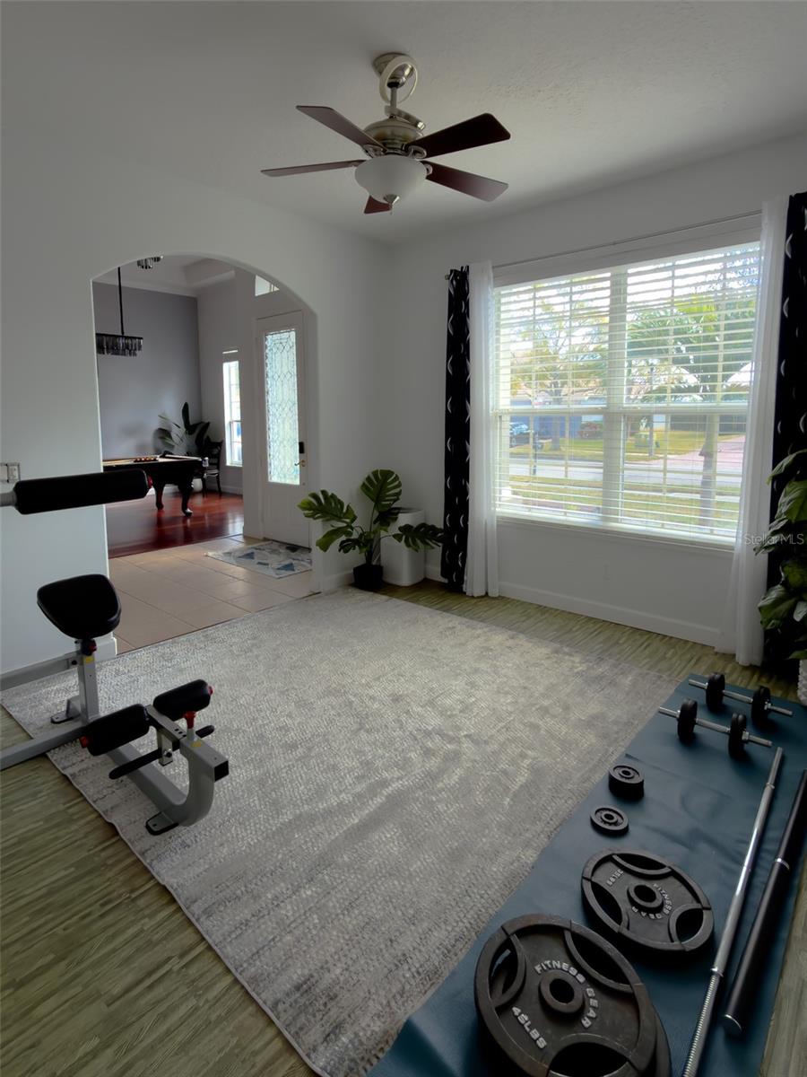 Image 7 of 42 For 7637 Saint Stephens Court