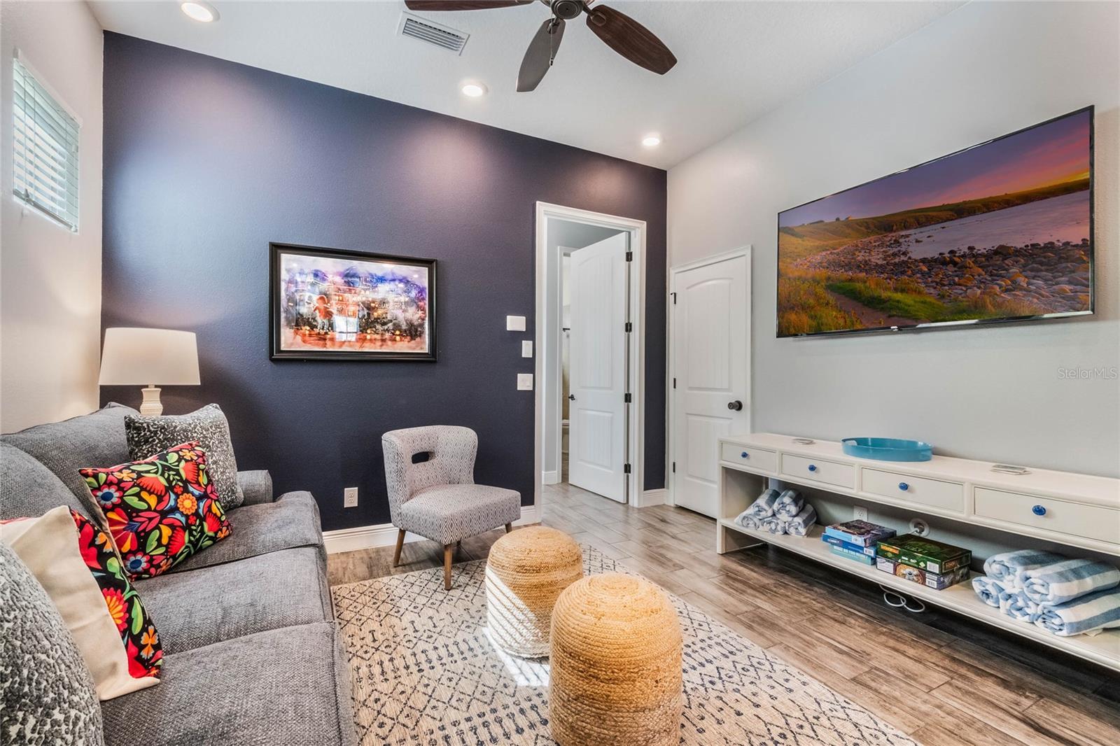 Image 3 of 21 For 8008 Sandy Toes Way