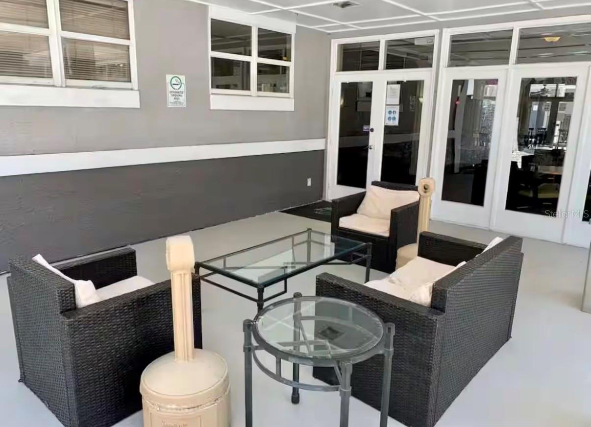 Image 11 of 19 For 3100 Parkway Boulevard 327