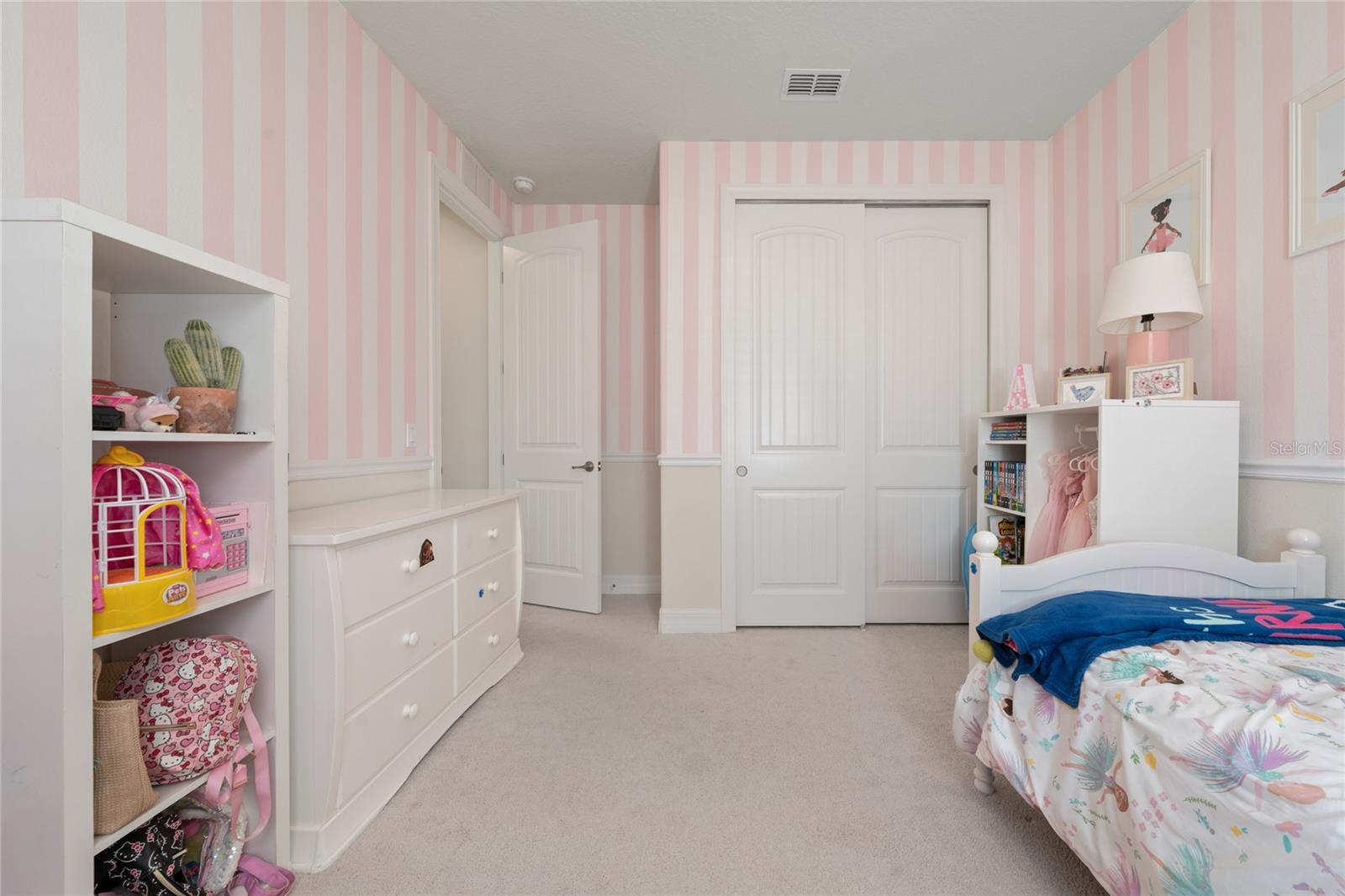 Image 23 of 51 For 2347 Nuthatch Street