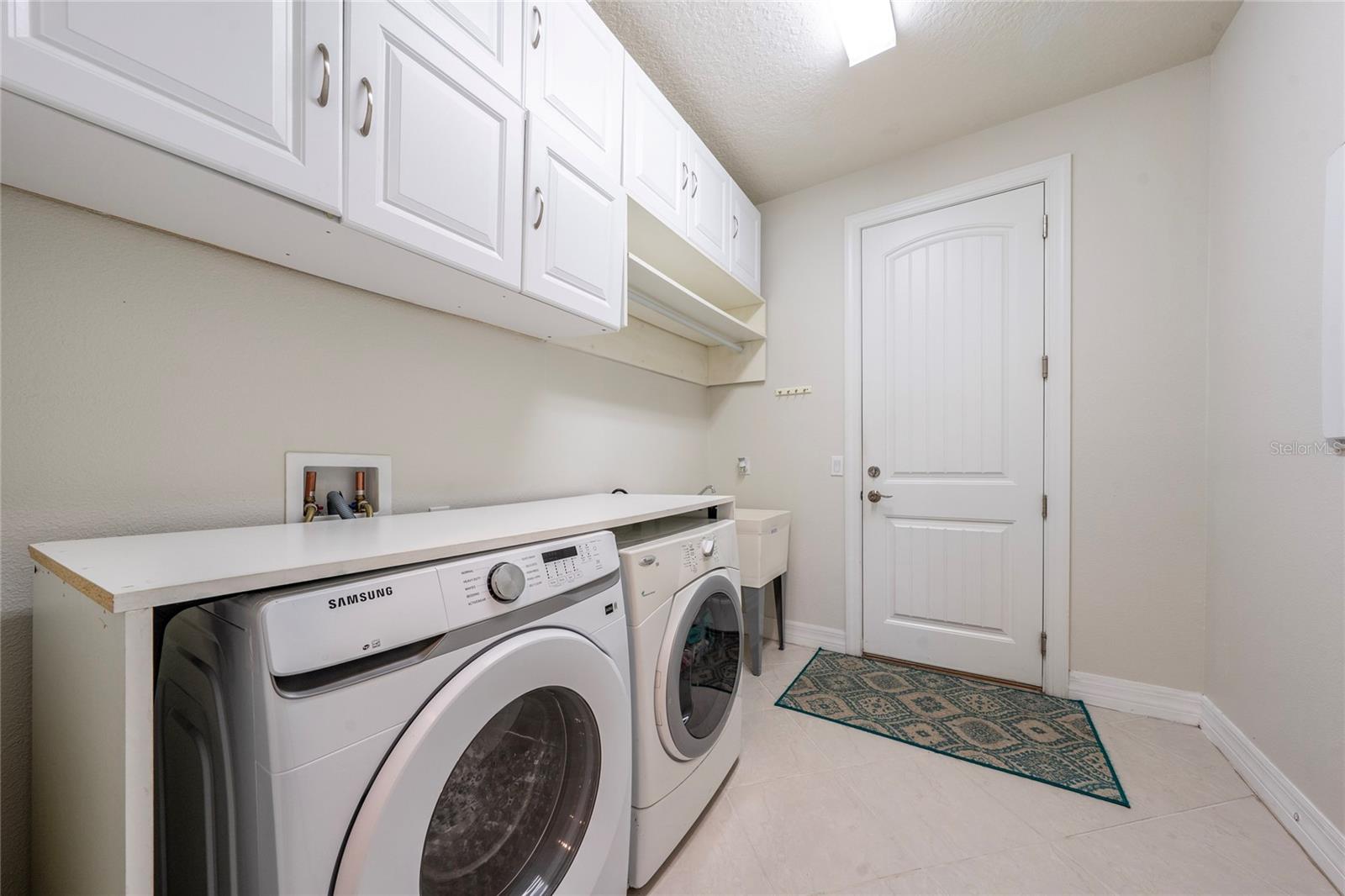 Image 32 of 51 For 2347 Nuthatch Street