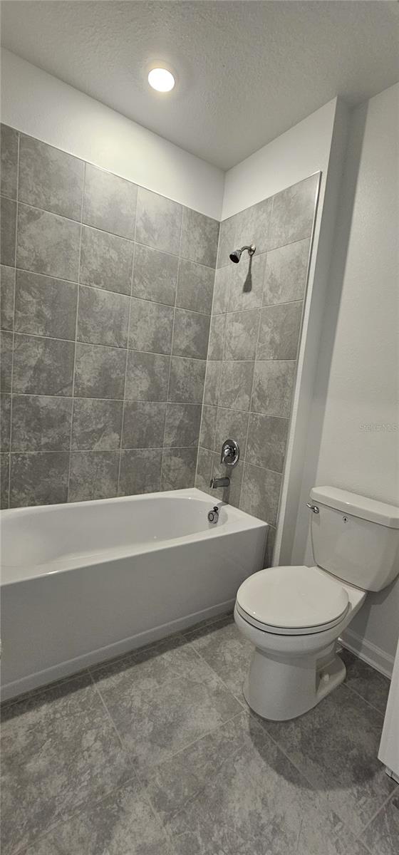 Image 4 of 21 For 1760 White Water Court