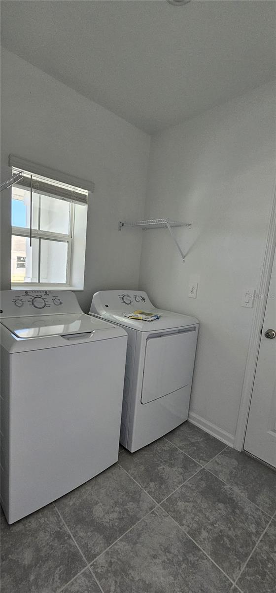 Image 5 of 21 For 1760 White Water Court