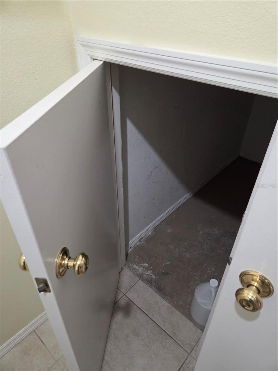 Image 15 of 31 For 14520 Laguna Beach Circle