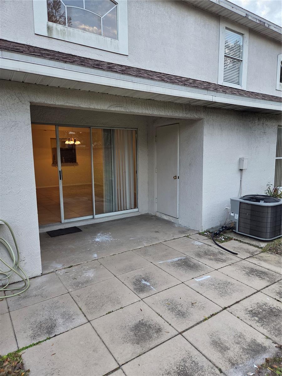 Image 25 of 31 For 14520 Laguna Beach Circle