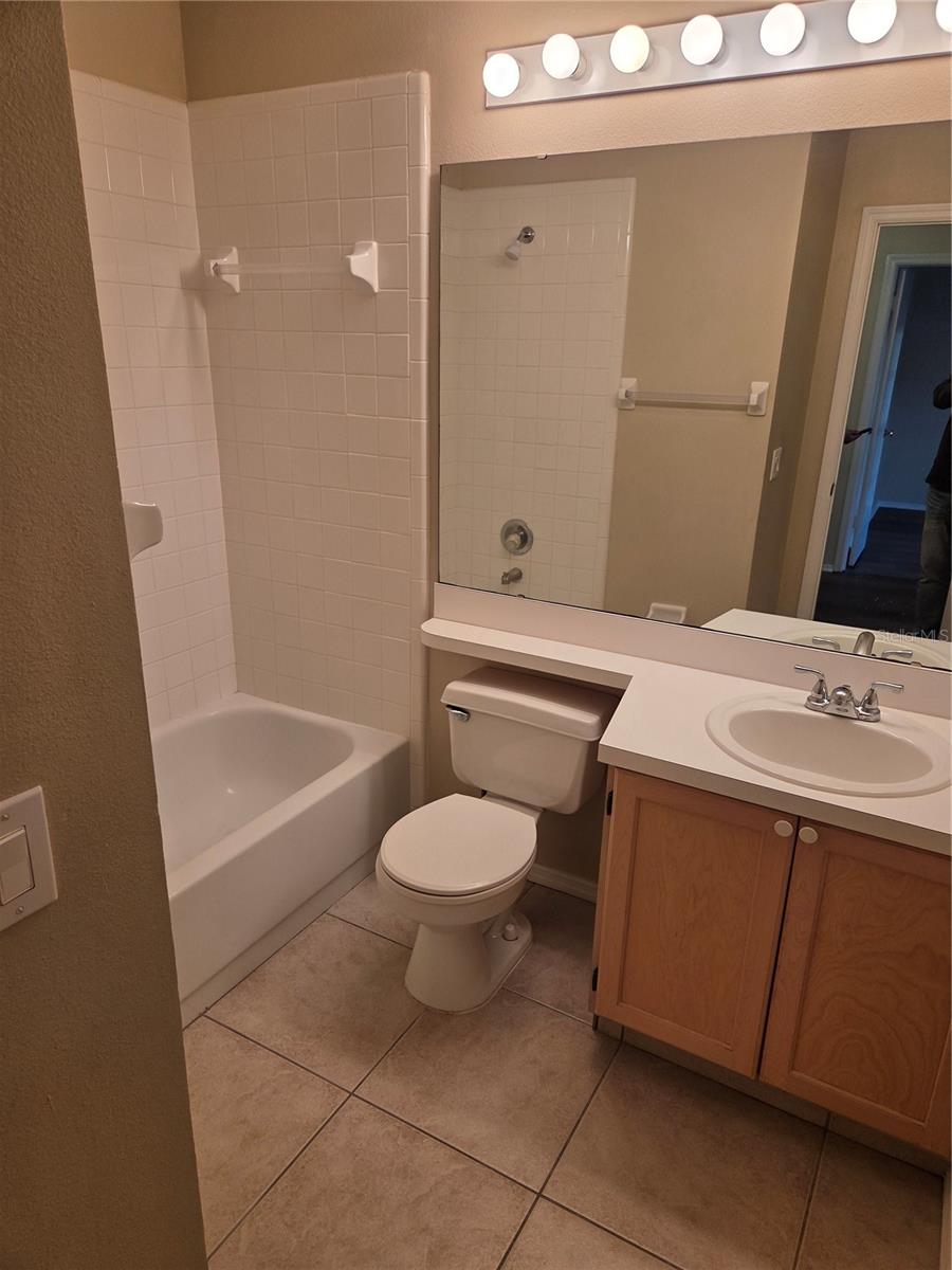 Image 5 of 31 For 14520 Laguna Beach Circle