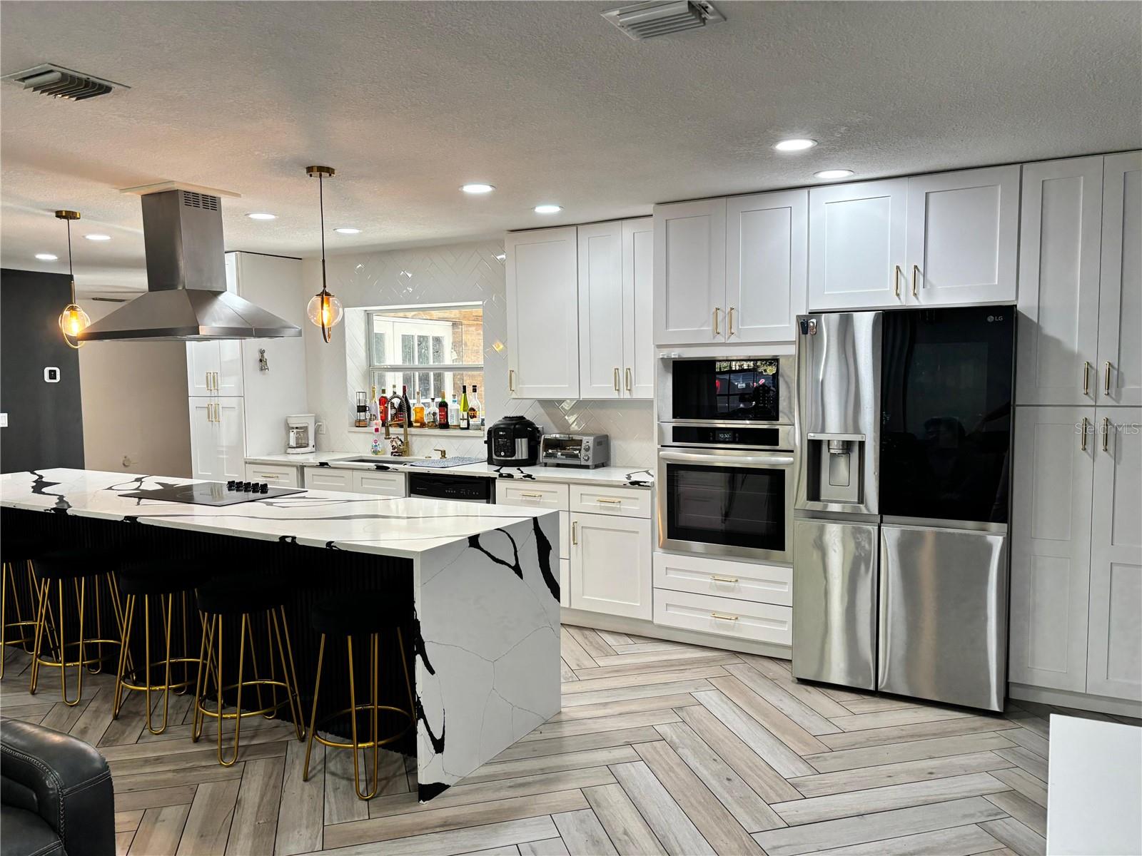 Image 11 of 62 For 1800 Granada Boulevard