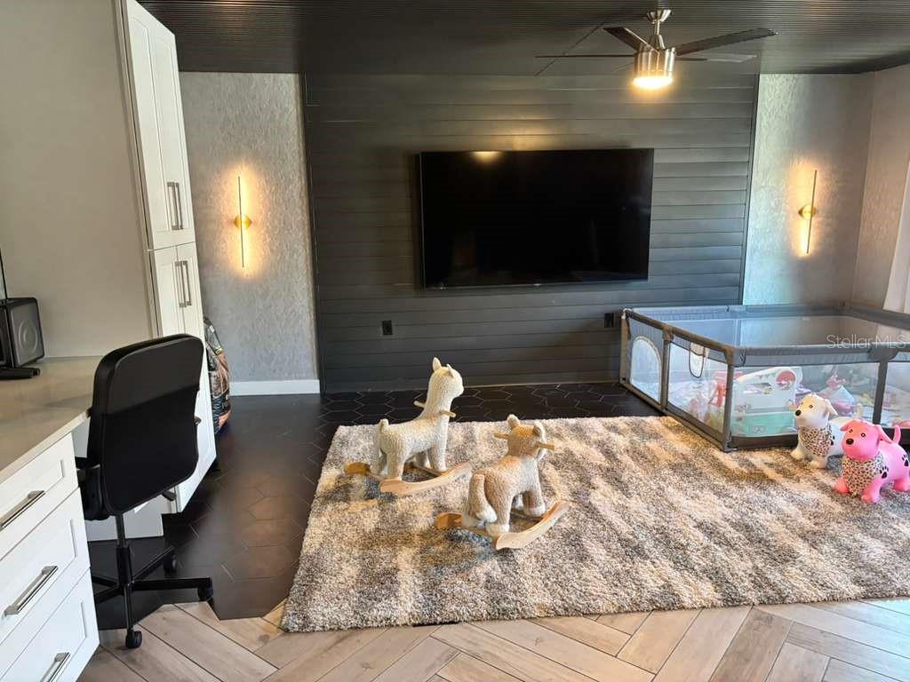 Image 16 of 62 For 1800 Granada Boulevard