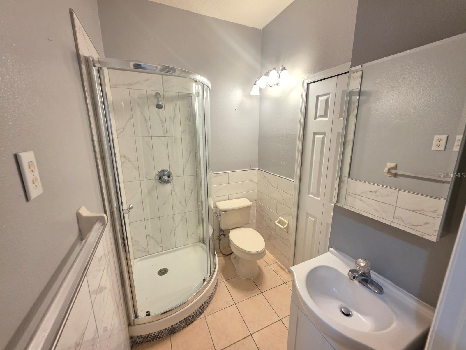 Image 15 of 30 For 2711 Star Grass Circle