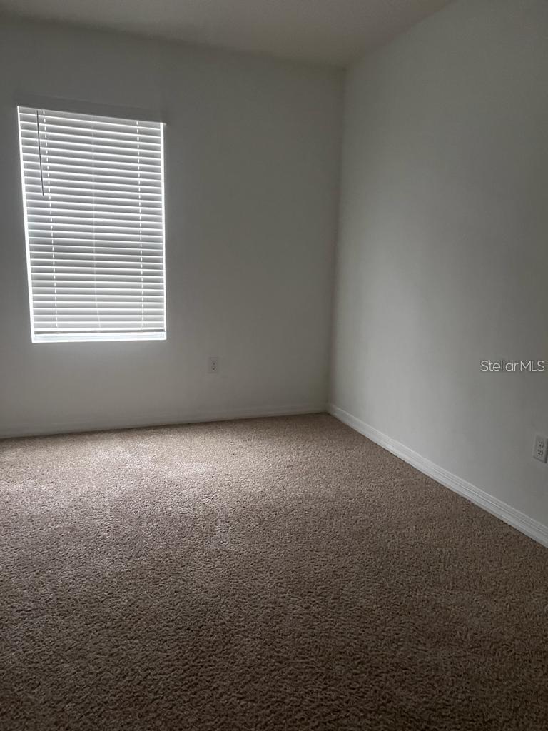 Image 12 of 15 For 521 Nicken Grove