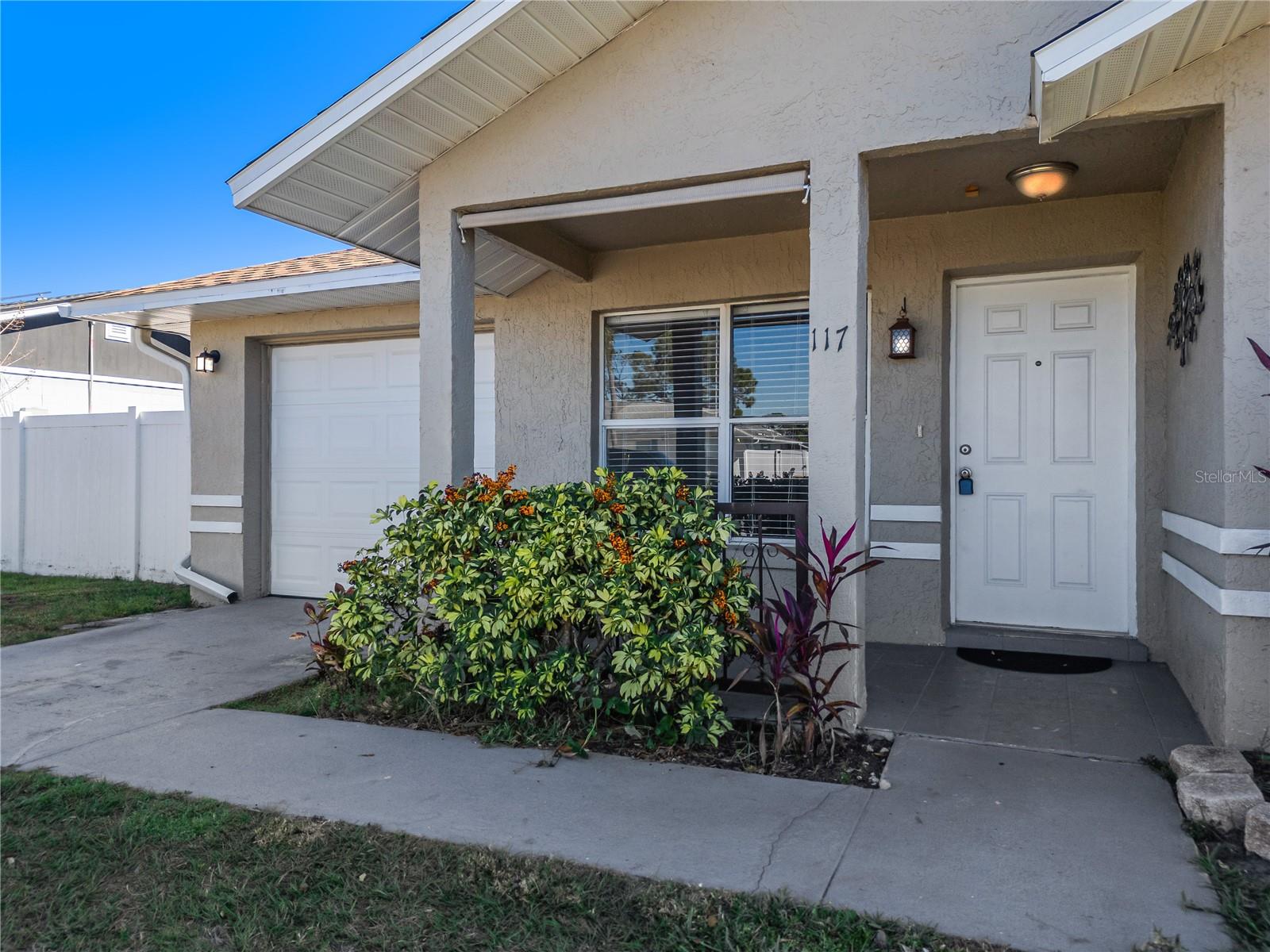 Image 2 of 40 For 117 Pansy Court