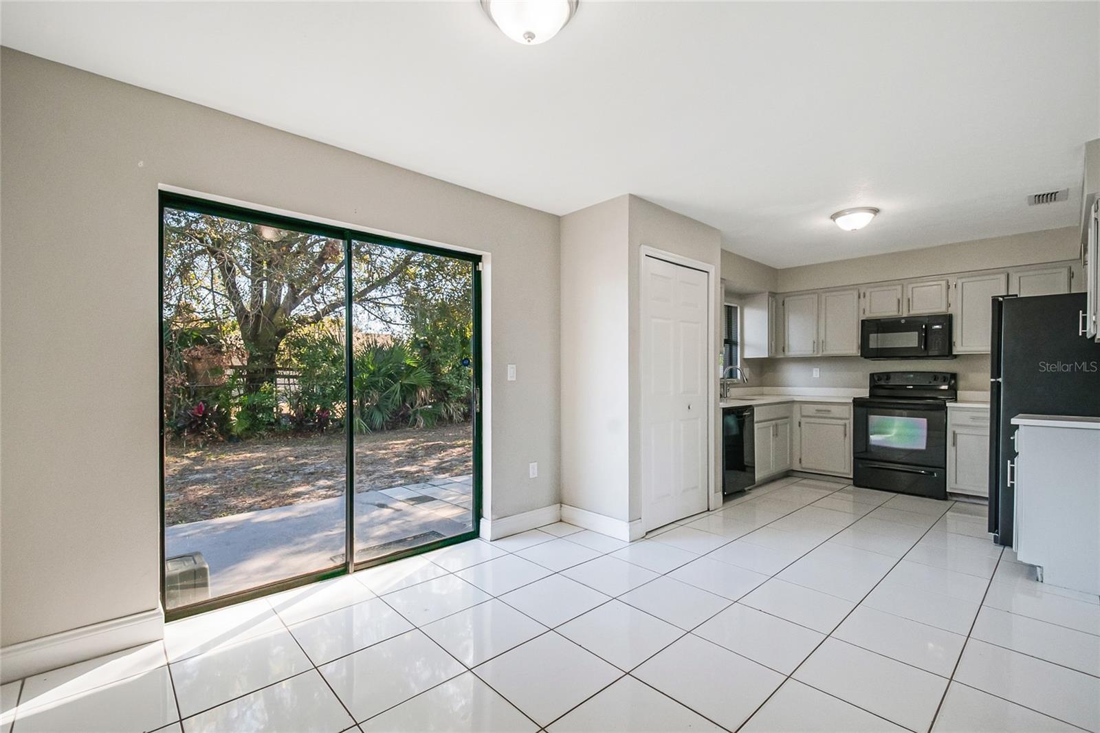 Image 31 of 40 For 117 Pansy Court