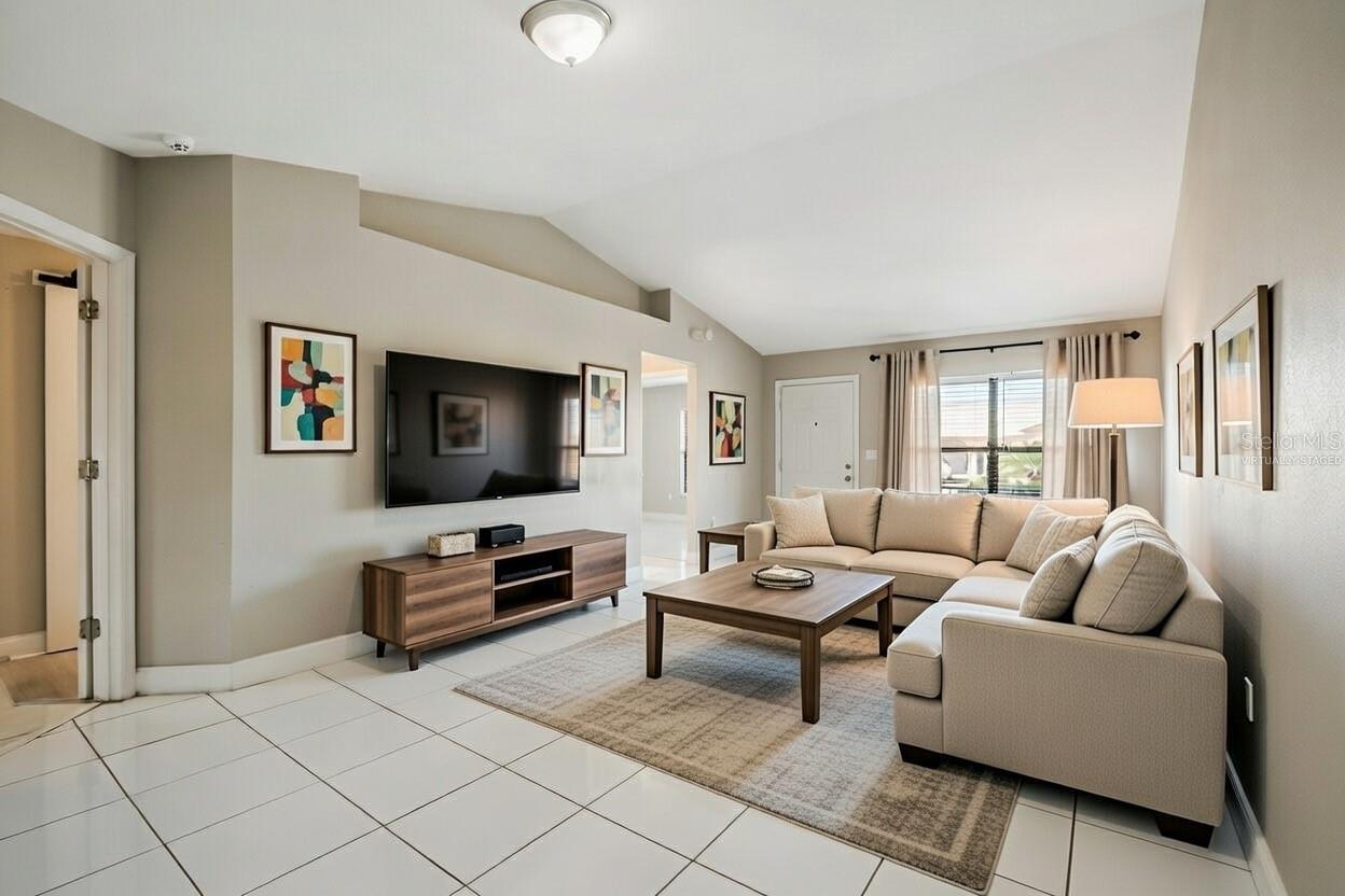 Image 4 of 40 For 117 Pansy Court