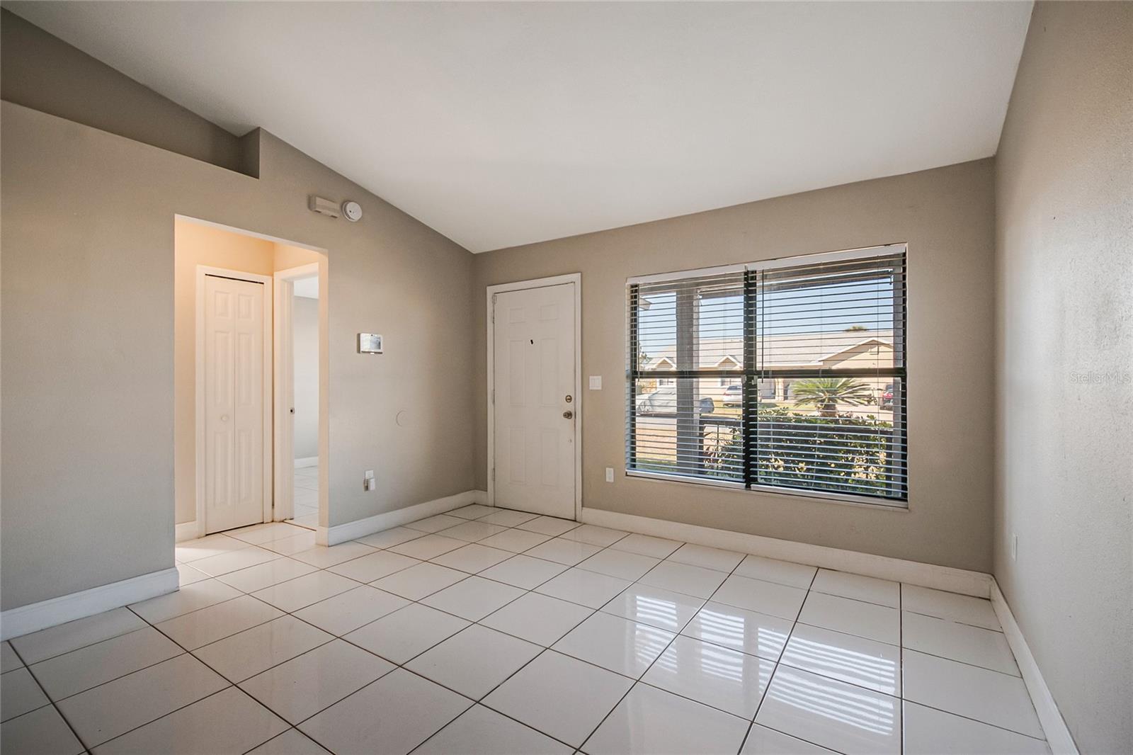 Image 6 of 40 For 117 Pansy Court