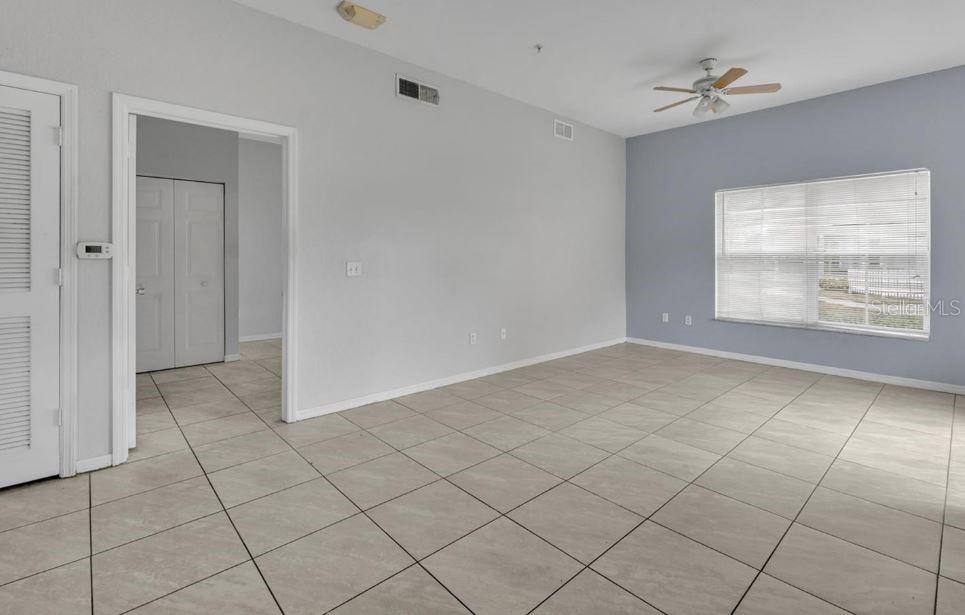 Image 7 of 22 For 4012 Santa Maria Drive 102