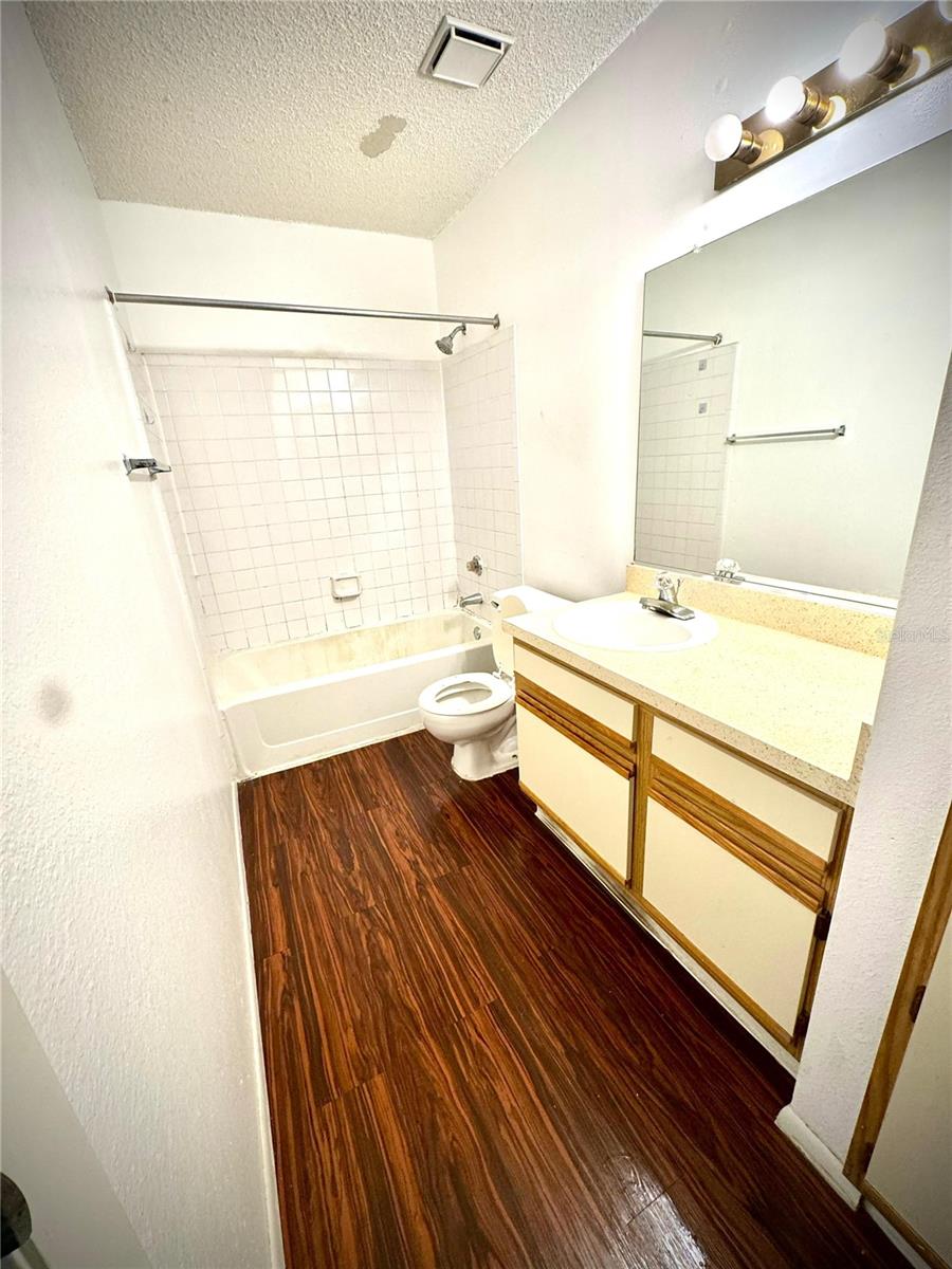 Image 10 of 14 For 232 Afton Square 309