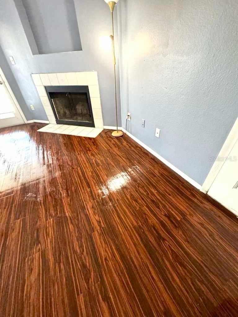 Image 5 of 14 For 232 Afton Square 309