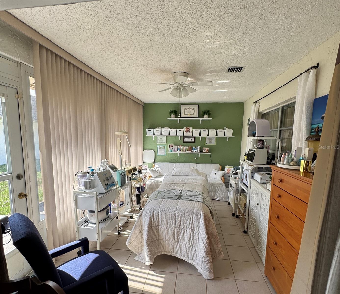 Image 10 of 31 For 3261 Anthony Circle N