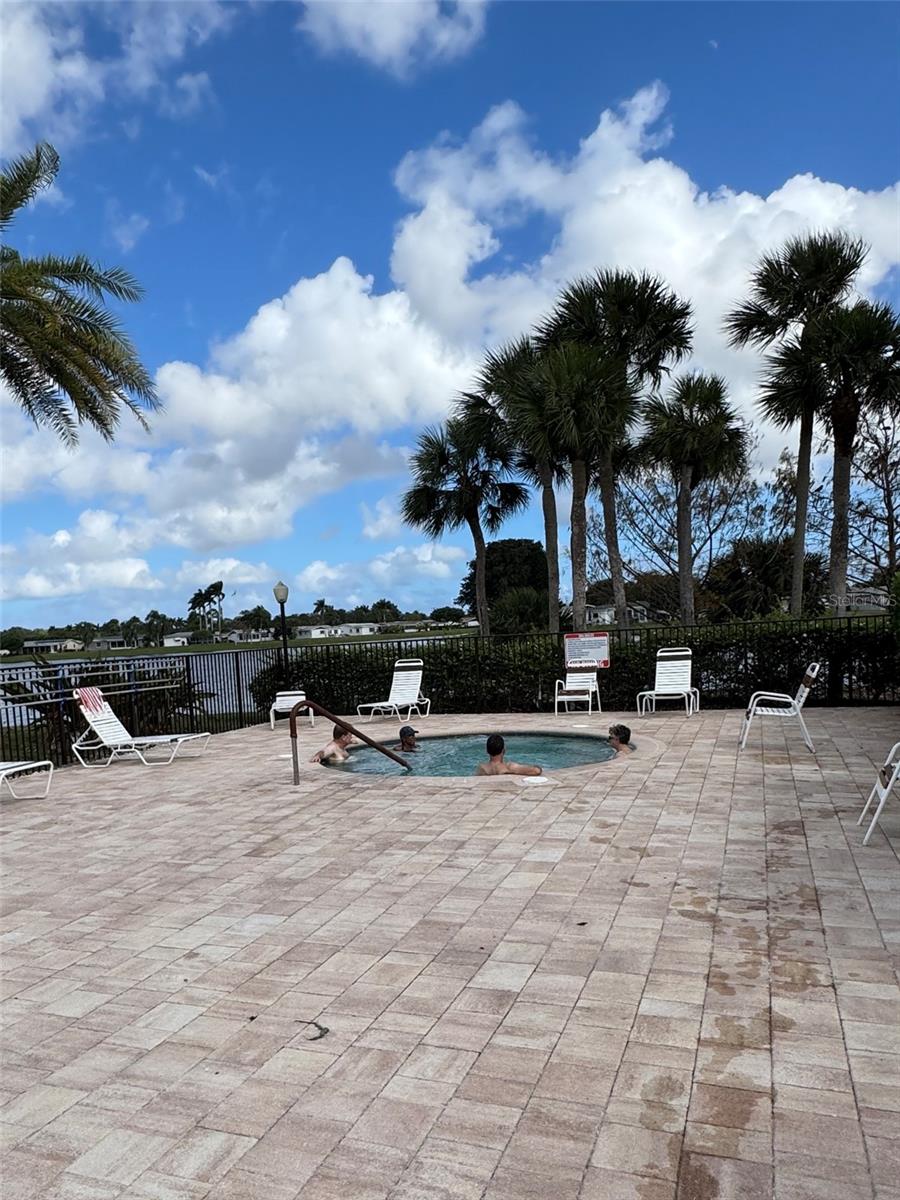 Image 17 of 31 For 3261 Anthony Circle N