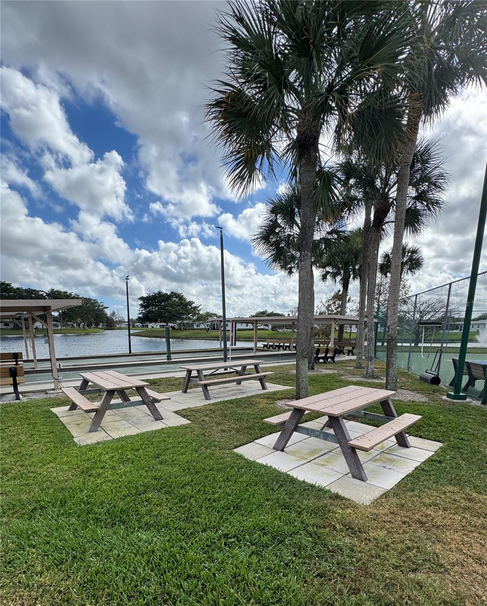 Image 21 of 31 For 3261 Anthony Circle N