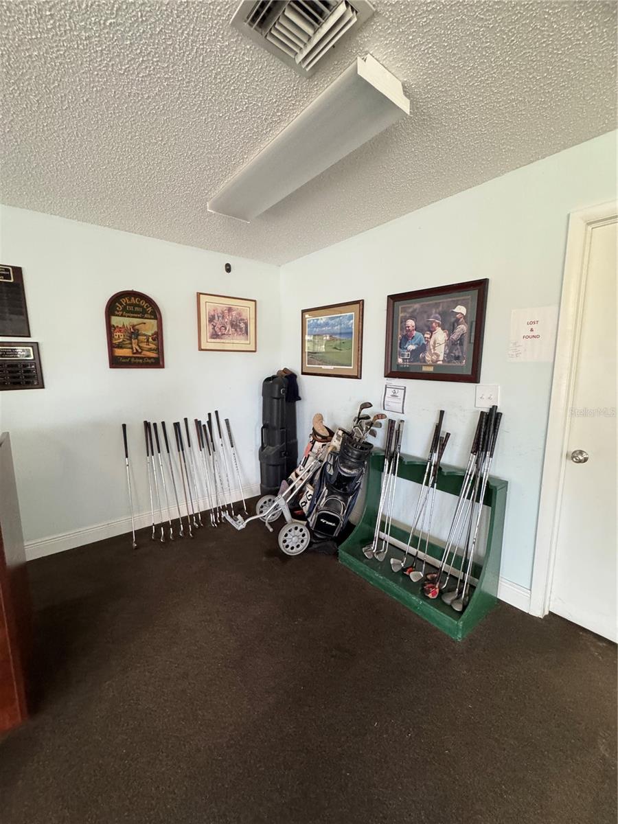 Image 28 of 31 For 3261 Anthony Circle N