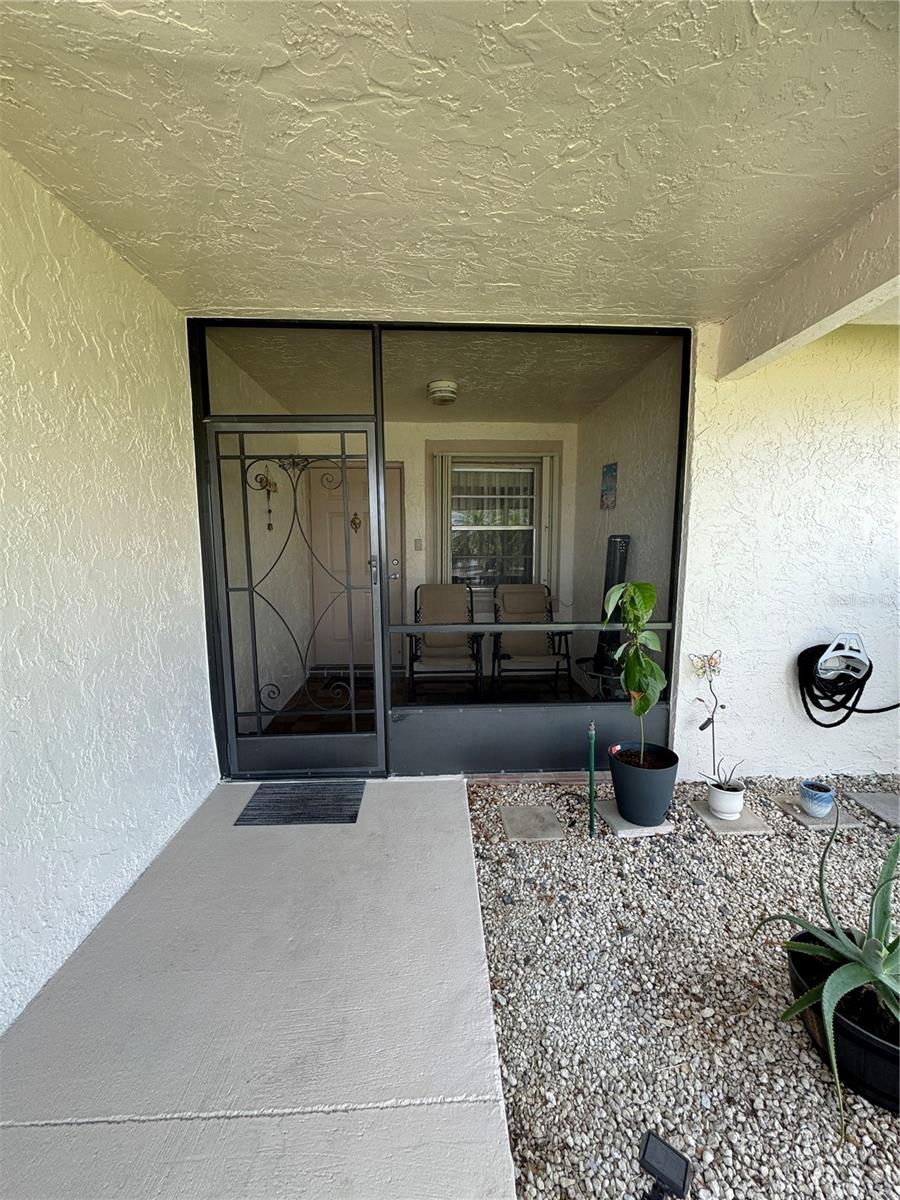 Image 3 of 31 For 3261 Anthony Circle N