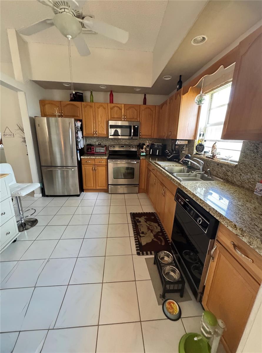 Image 7 of 31 For 3261 Anthony Circle N