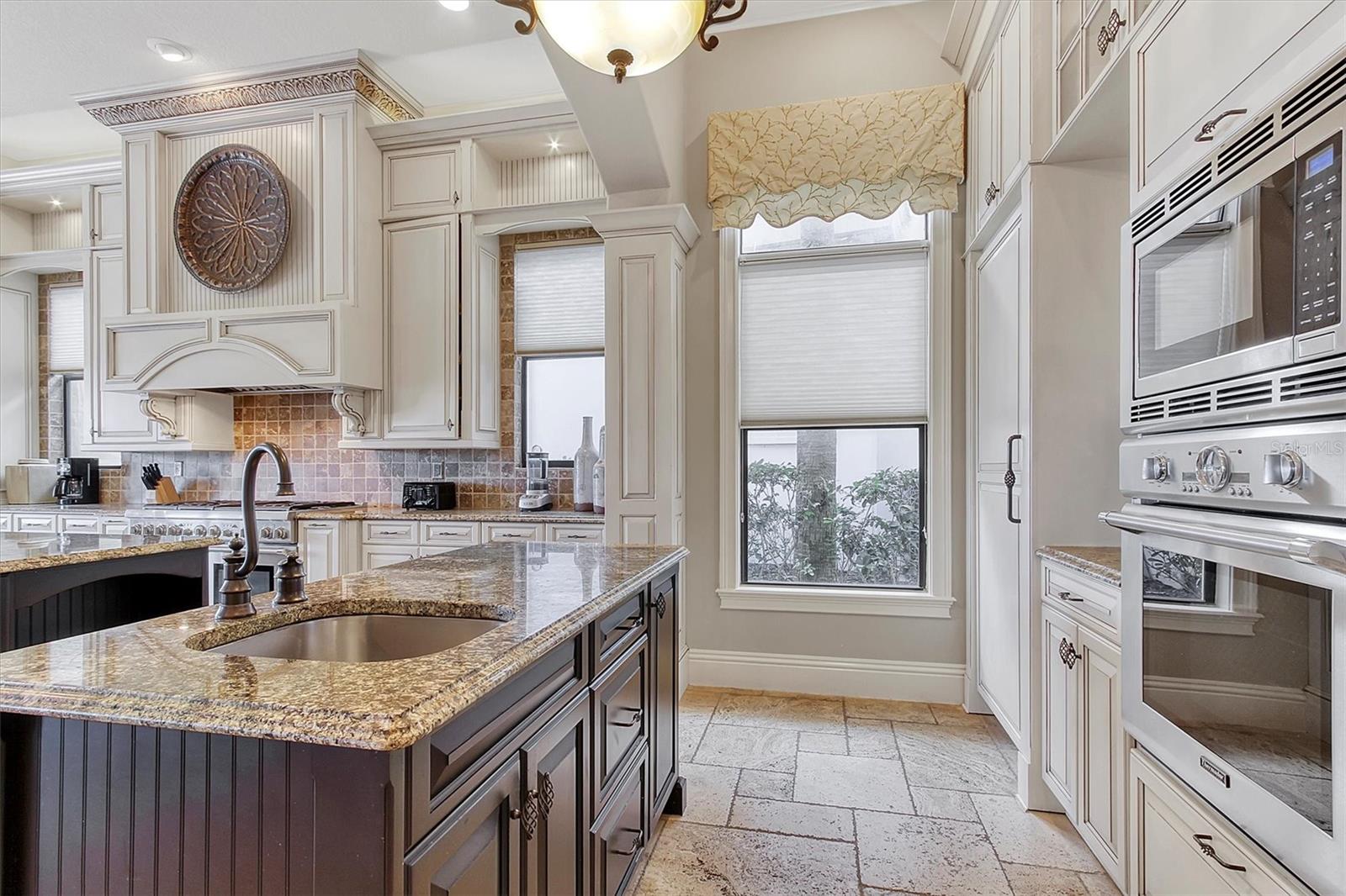 Image 16 of 69 For 340 Muirfield Loop