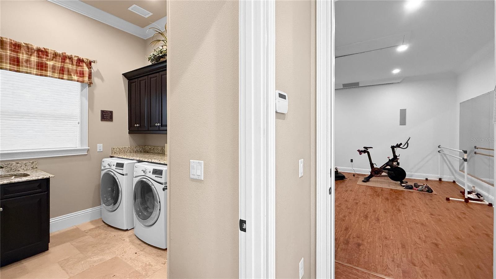 Image 41 of 69 For 340 Muirfield Loop