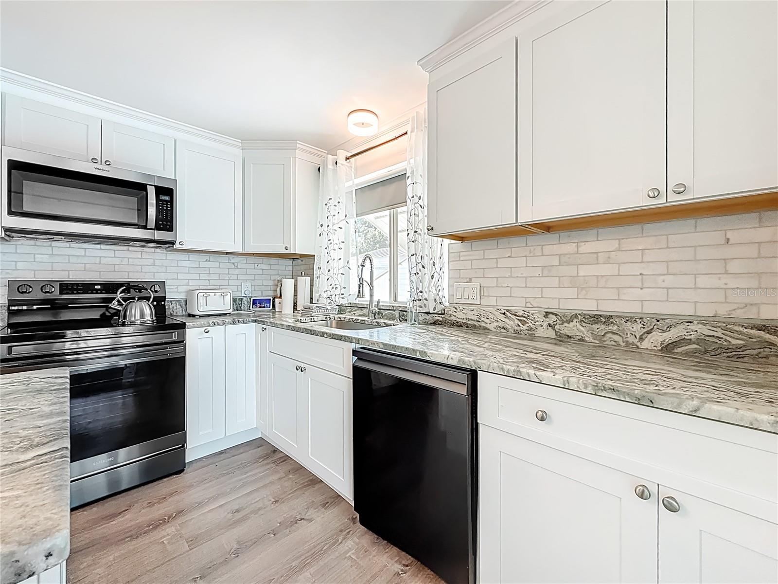 Image 24 of 64 For 4409 Tucker Square