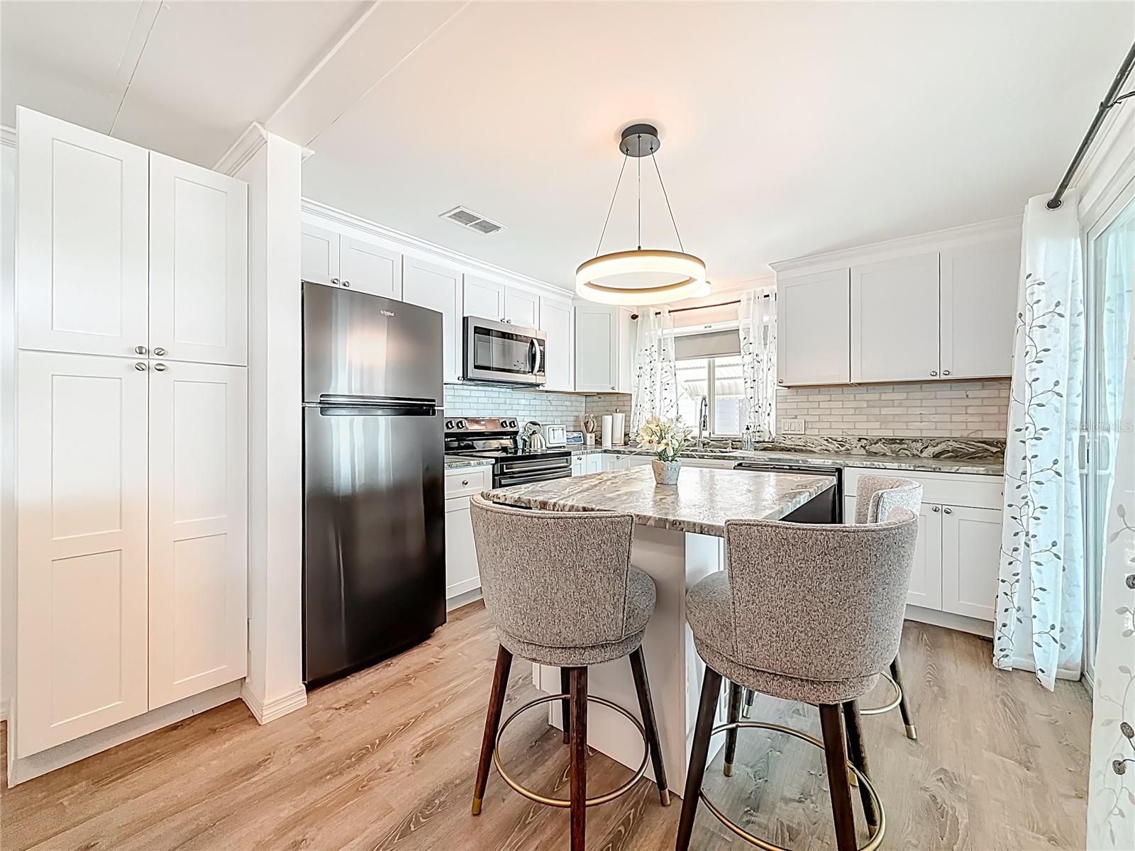 Image 27 of 64 For 4409 Tucker Square