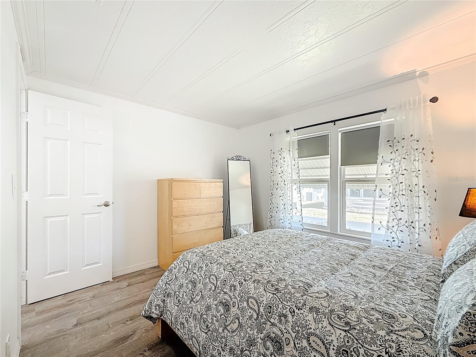 Image 31 of 64 For 4409 Tucker Square