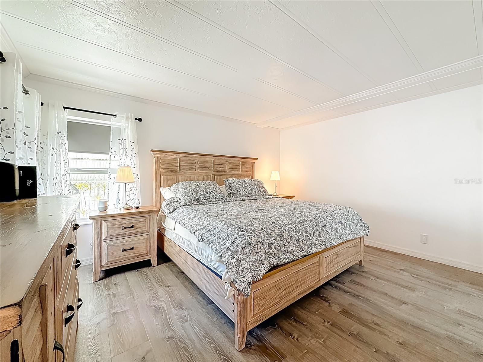 Image 34 of 64 For 4409 Tucker Square