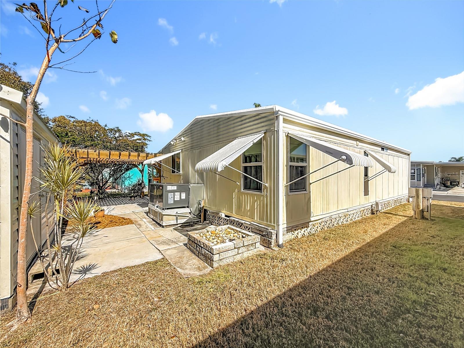 Image 49 of 64 For 4409 Tucker Square