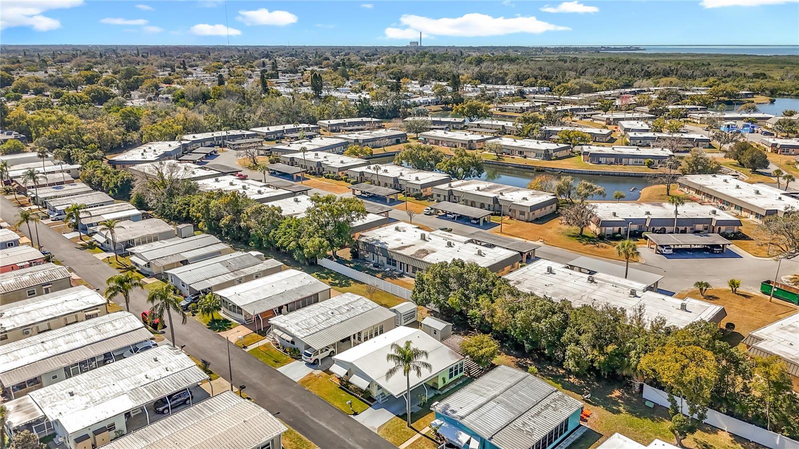 Image 6 of 64 For 4409 Tucker Square