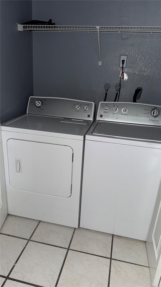 Image 19 of 25 For 2416 Swailes Drive Ge