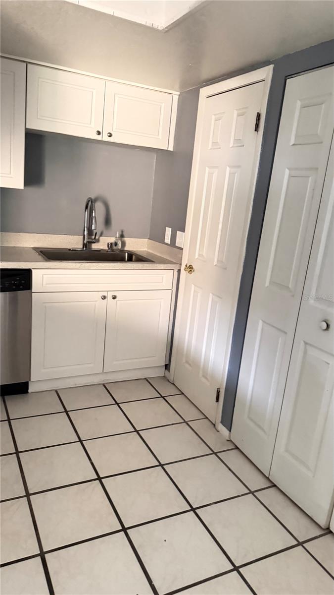 Image 20 of 25 For 2416 Swailes Drive Ge