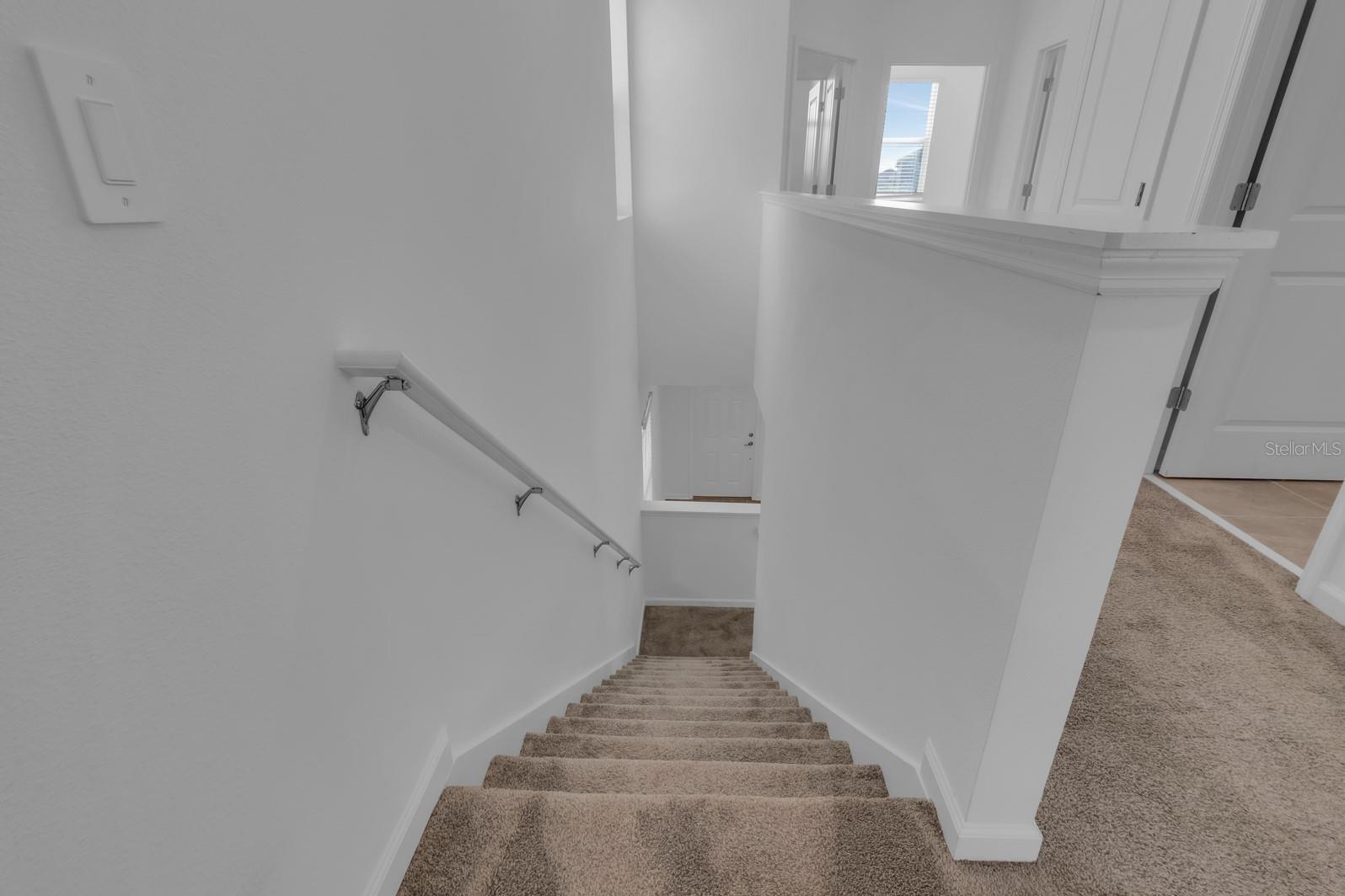 Image 15 of 52 For 1715 Happiness Row