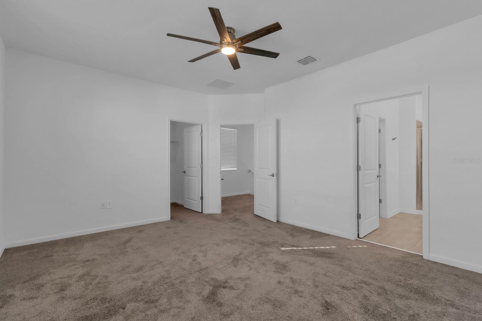 Image 24 of 52 For 1715 Happiness Row