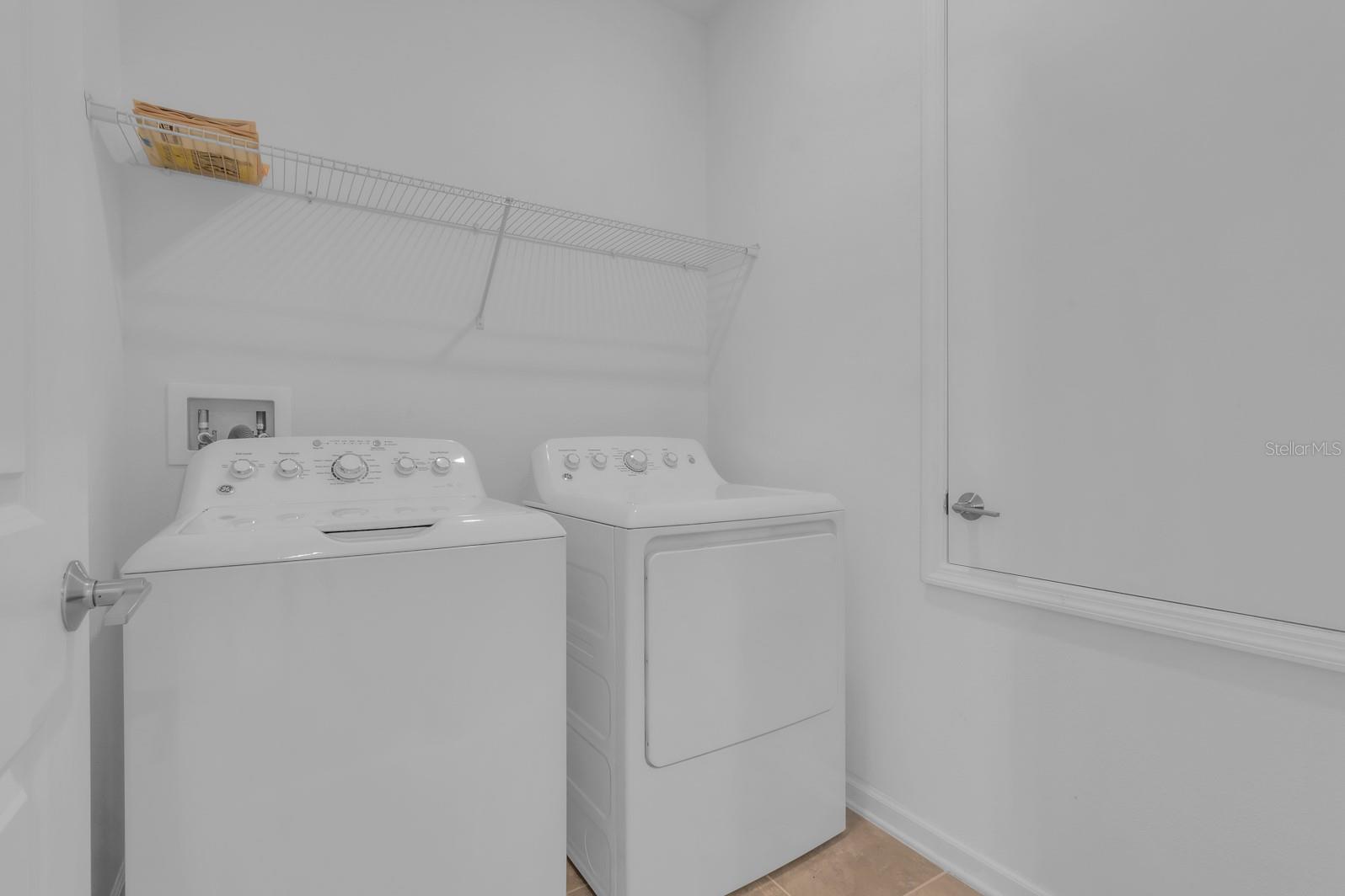 Image 32 of 52 For 1715 Happiness Row